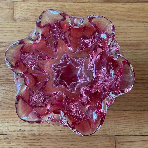 Bohemian Hand Cut Raspberry Glass Art Table Design Easter Boho Vase Home Decor - Picture 2 of 3
